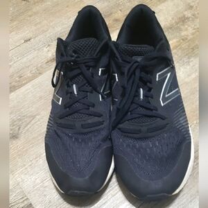 🖤 New Balance Black Sneakers – Size 13 | Gently Used 🖤